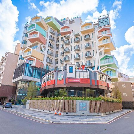Check Inn Magi Kids Hotel Luodong Exterior foto